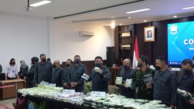 Gagalkan Pengiriman Narkoba di Balikpapan, BNN Temukan Sabu di 10 Bungkus Teh