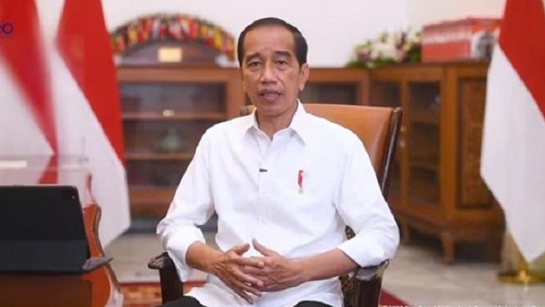 Presiden Jokowi Minta Masyarakat Disiplin Pakai Masker di Luar Ruangan