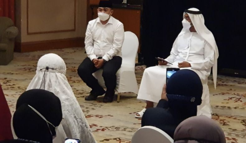 Dubes Uni Emirat Arab Lepas 50 Jemaah Umrah Indonesia