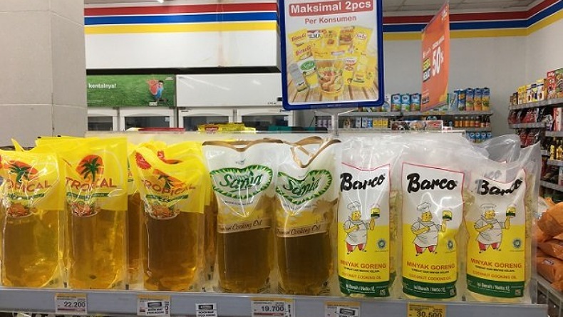Minimarket Batasi Pembelian Minyak Goreng Rp14.000, 1 Orang Maksimal 2 Liter