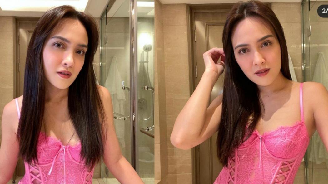 Karantina di Hotel, Shandy Aulia Pamer Foto Seksi Pakai Lingerie Pink
