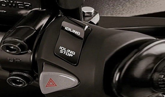 Kenali Fungsi dan Cara Menggunakan Idling Stop pada Sepeda Motor
