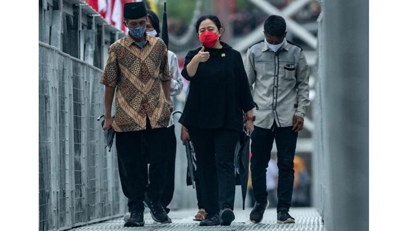 Resmikan Jembatan Gantung di Klaten, Puan: Tidak Boleh Ada Desa yang Terisolasi