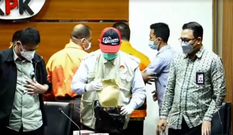 Terungkap, Upeti jadi Kode Suap Pengurusan Perkara di PN Surabaya