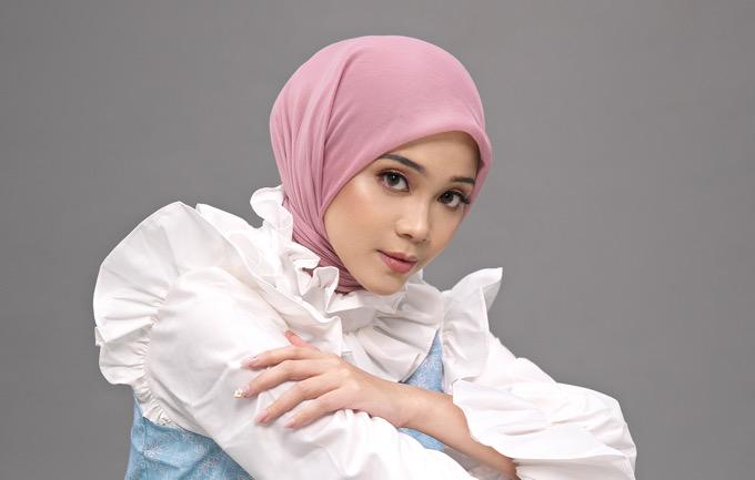 Dengarkan Single Kedua Agseisa Galuh Rahasia Tuhan