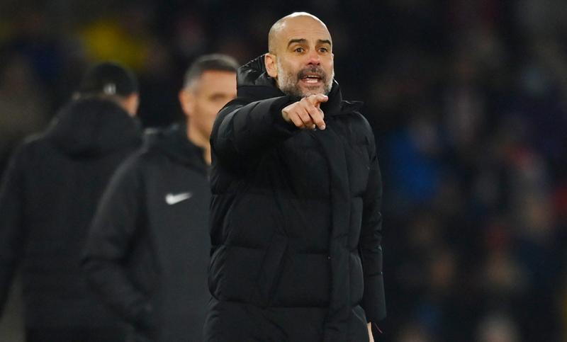 Guardiola Senang Banget Man City Bantai Man United, Bawa-bawa Nama Liverpool