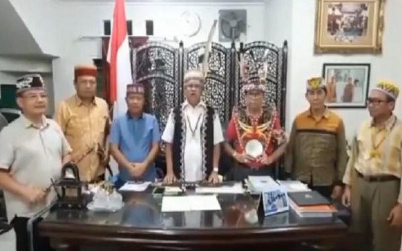 Untuk Edy Mulyadi, Persekutuan Dayak Kaltim Sudah Siapkan Hukuman Adat