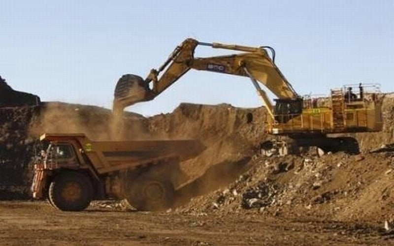 Saingi China, Jepang Keruk Harta Karun Super Langka di Namibia  