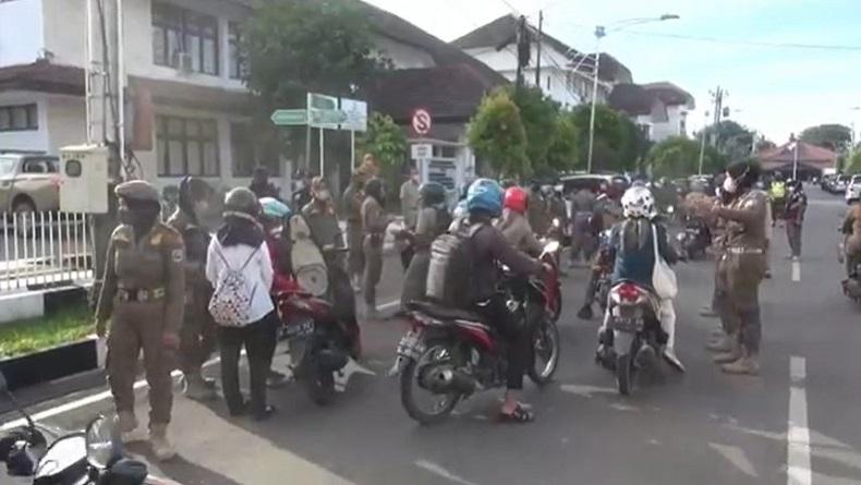 Cegah Penyebaran Omicron, Pemkot Tegal Perketat Akses Masuk Balai Kota 