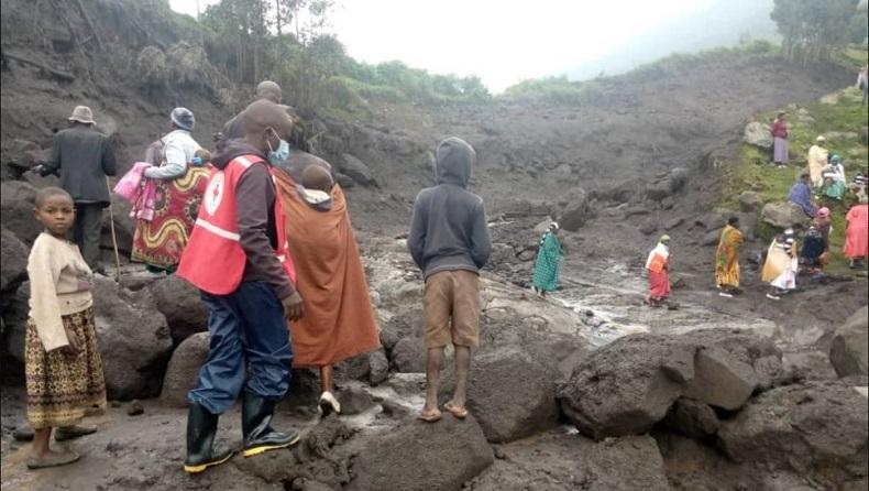 Hujan Deras Picu Banjir Bandang, 9 Orang Tewas