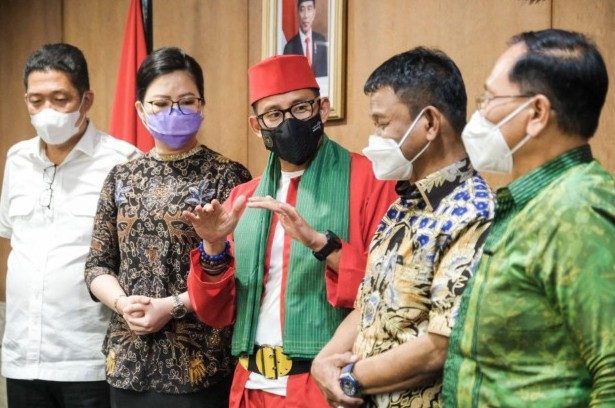 Sandiaga Uno: Sektor Pariwisata Ciptakan Lapangan Kerja 6 Kali Lipat Lebih Cepat