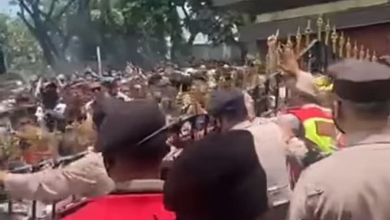 11 Anggota Ormas Pelaku Aksi Anarkistis di Mapolda Jabar Jadi Tersangka