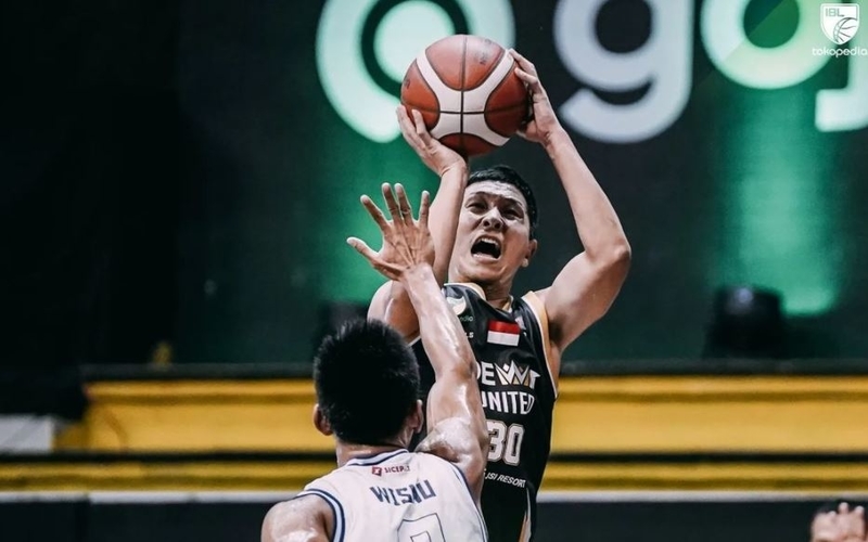 Hasil IBL 2022: Dewa United Surabaya Bungkam Bumi Borneo Basketball Pontianak