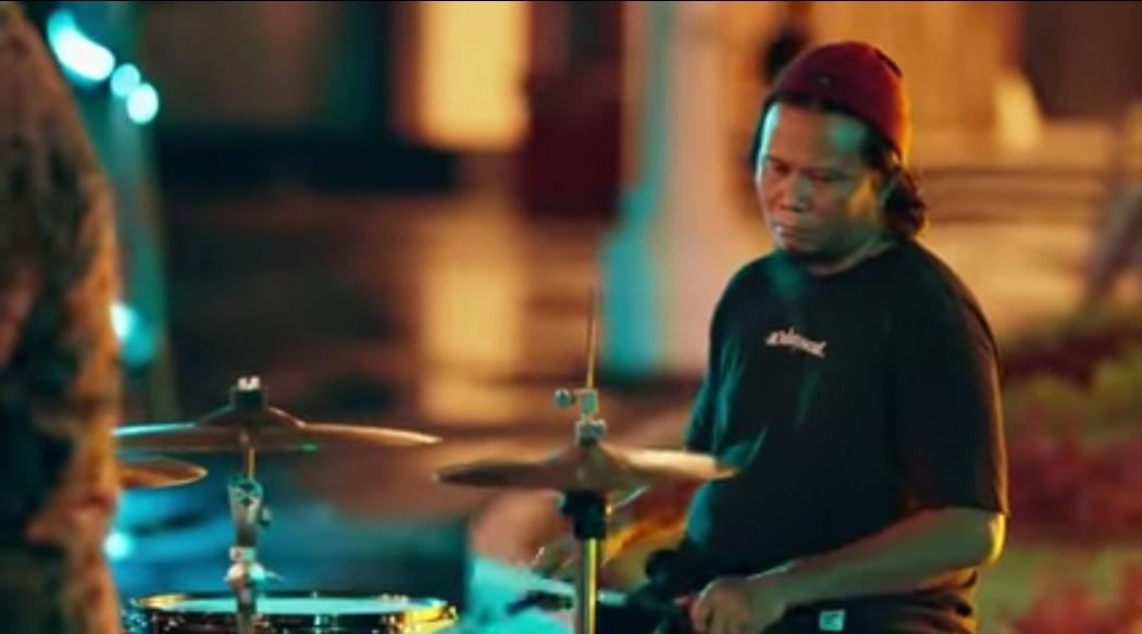 Reza Muncul di Video Klip Menghapus Jejakmu Bikin Penasaran Netizen, Ariel Noah: Proyek Tertunda