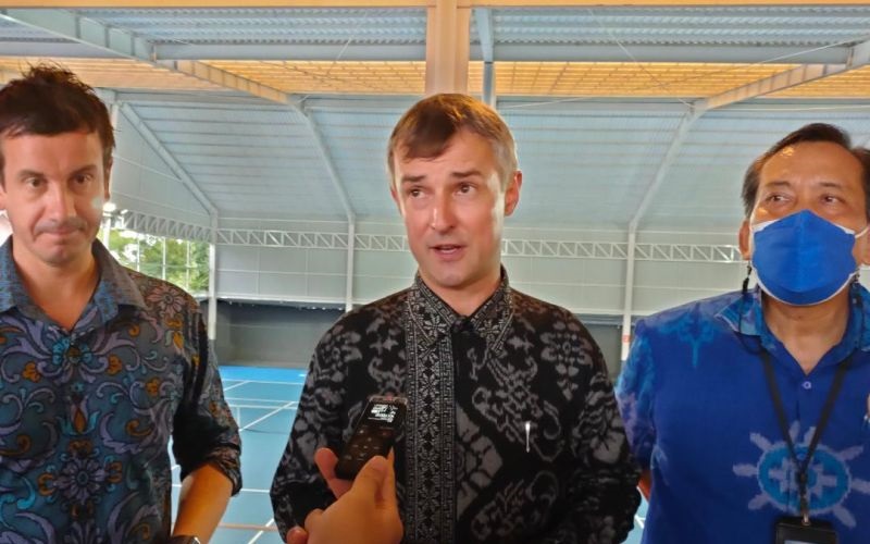 5 Berita Terpopuler: Dubes Ukraina Kirim Surat ke Jokowi hingga Artis Ganteng Menikah dengan Sesama Pria