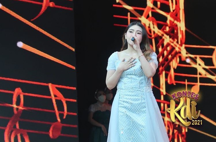 Kayla Bawa Lagu Ranting yang Kering di 3 Besar Kontestan KDI 2021, Raih 5 Standing Ovation