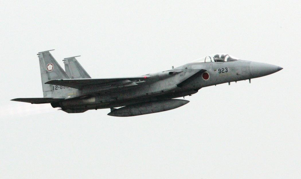 Jet Tempur F-15 Jepang Dilaporkan Hilang di Laut, Ada Cahaya Merah di Lepas Pantai