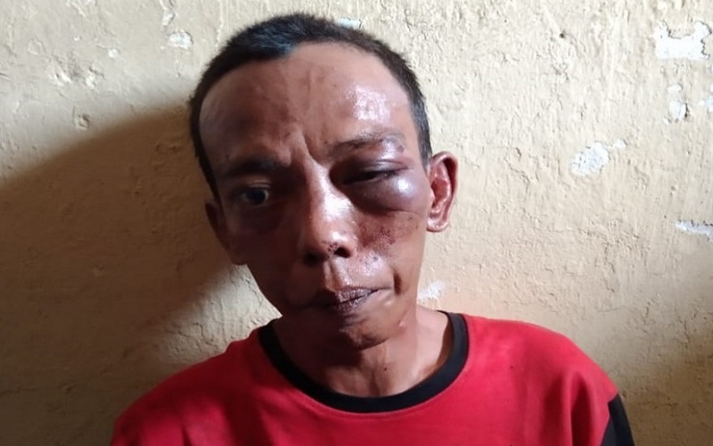 Tertangkap Warga, Begal di OKU Timur Babak Belur Digebuk Massa