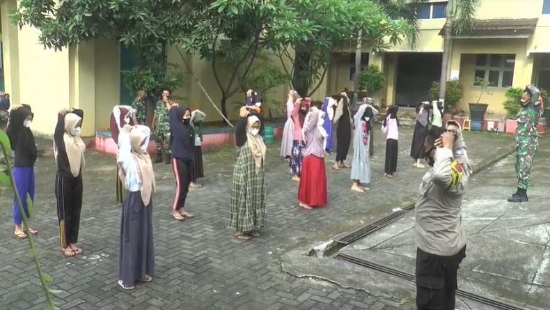 Positif Covid-19, 19 Santriwati Ponpes di Jepara Dikarantina Terpusat 