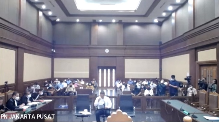 Azis Syamsuddin Menangis di Sidang: Tiap Tiga Tahun Saya Selalu Diplonco