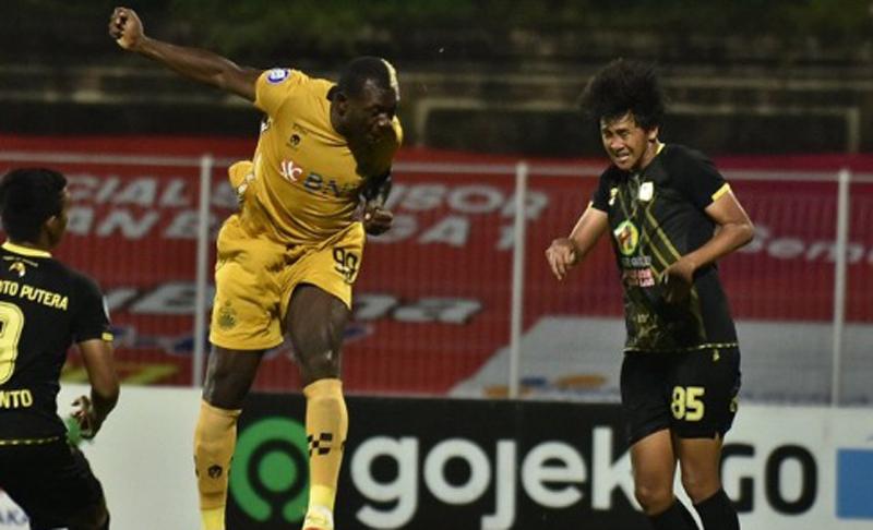 Hasil Bhayangkara FC Vs Barito Putera: Herman Dzumafo Menggila, The Guardian Menang Comeback