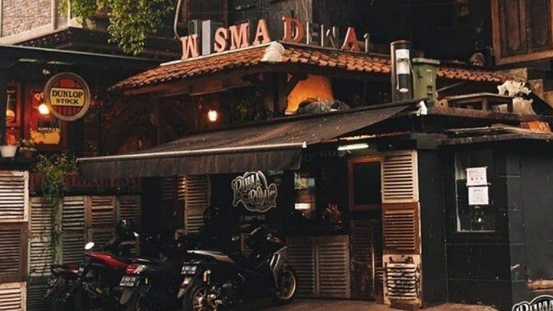 Rumah Makan Ahmad Dhani Disorot Netizen: Harga Nasi Goreng Bikin Kantong Jebol