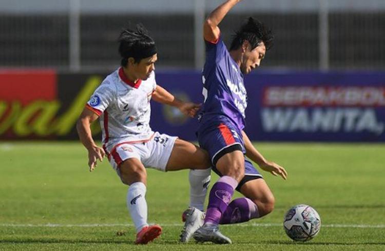 Hasil Persita Vs Borneo: Penalti Boaz Solossa Selamatkan Pesut Etam dari Kekalahan