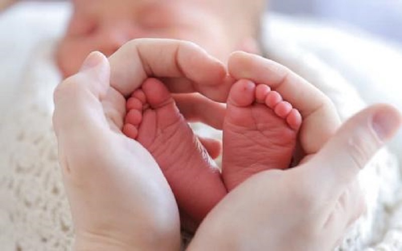 Bayi Hidup Ditemukan di Tempat Sampah Bekasi, Polisi Buru Orang Tua