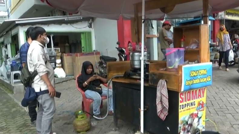 Gerobak Dagangan di Bandarlampung Dibakar OTK, Aksinya Terekam CCTV