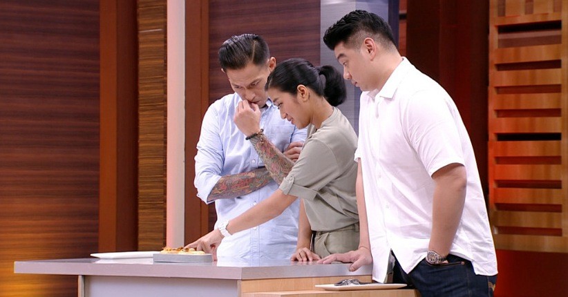 Chef Arnold dan Chef Juna Melepeh Hidangan Peserta MasterChef, Ternyata Ini yang Dimasak