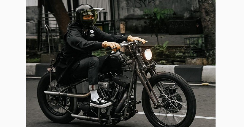 5 Artis Indonesia yang Memiliki Motor Custom, Mana Paling Gahar?