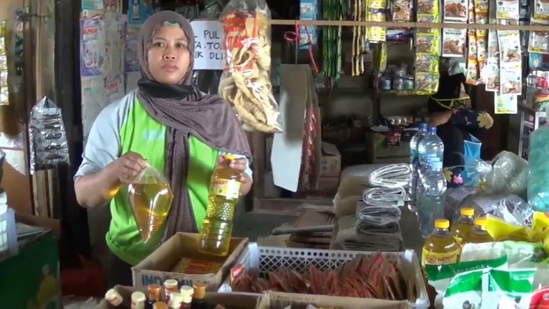 Stok Lama Banyak, Pedagang di Kendal Enggan Jual Minyak Goreng Satu Harga  