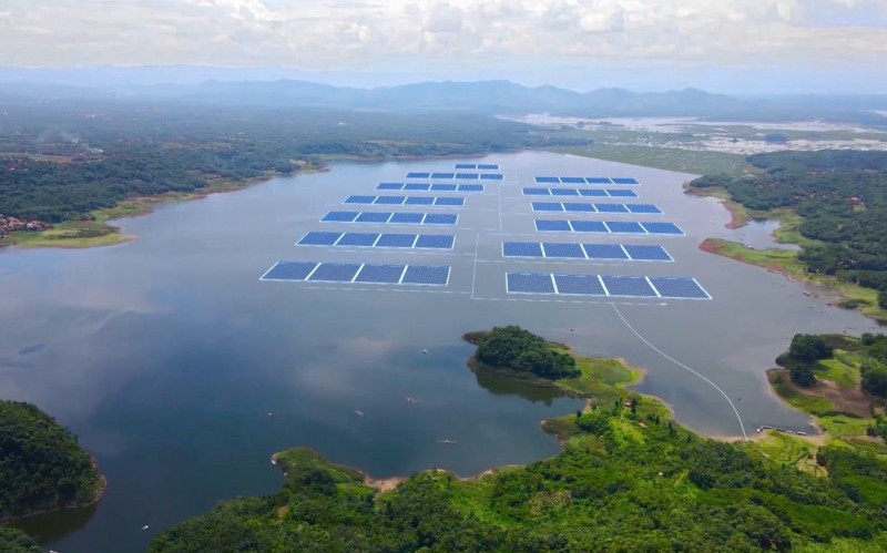 Erick Thohir: Proyek PLTS Terapung Cirata Bisa Direplikasi di Seluruh Sungai Indonesia
