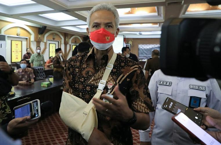 5 Berita Terpopuler Hari Ini: Pelapor Kasus Dugaan Korupsi Jadi Tersangka hingga Aturan Pengeras Suara Masjid