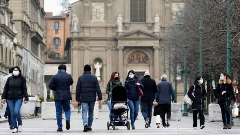 Susul Denmark dan Prancis, Italia Cabut Aturan Wajib Masker