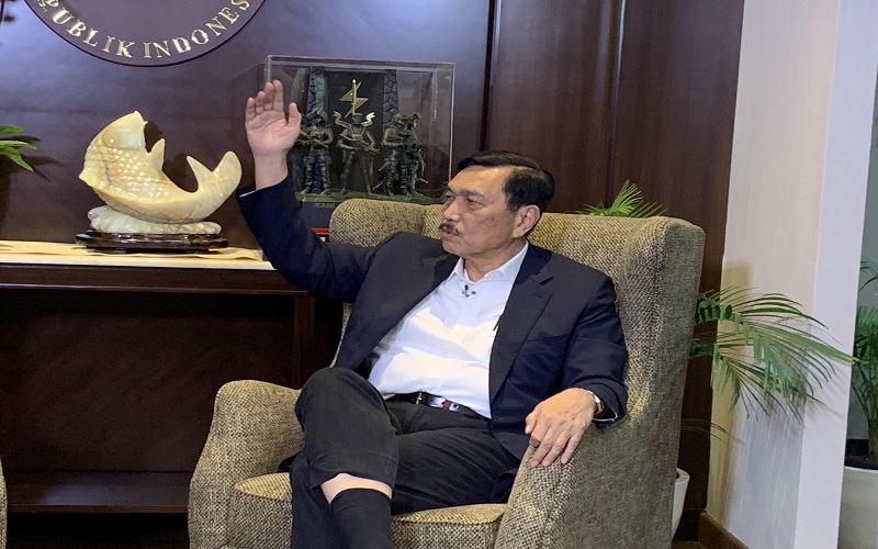 Ini Cara Luhut Bagi Waktu antara Tugas Negara dan Keluarga