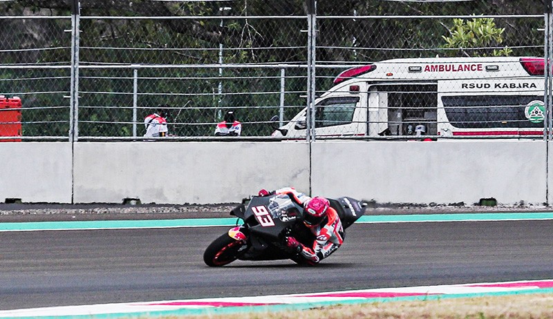 Debu Diduga jadi Penyebab Marquez Nyaris Crash, MGPA Cuci Bersih Sirkuit Mandalika