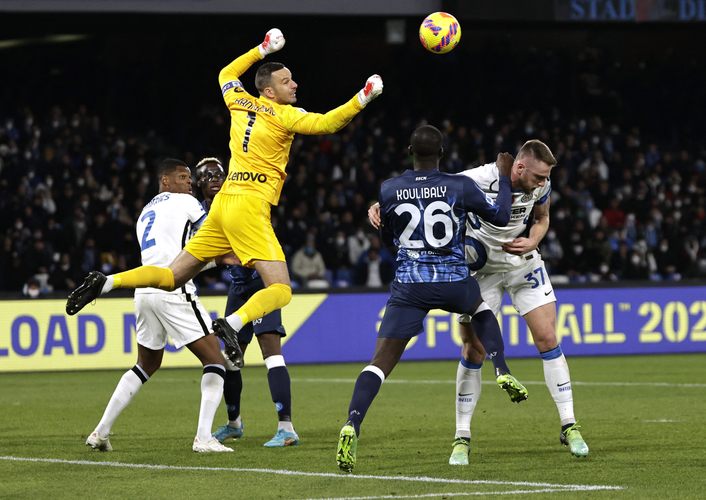 Hasil Napoli Vs Inter Milan: Nerazzurri Imbangi Tuan Rumah, Edin Dzeko dkk Dihantui AC Milan
