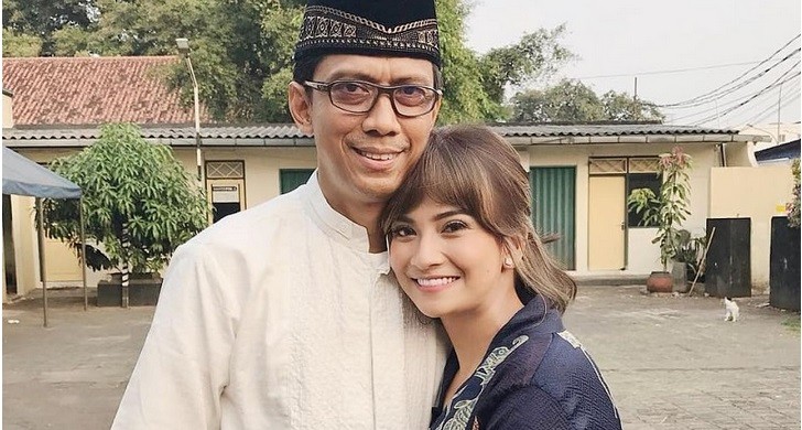 Tangis Doddy Sudrajat Pecah saat Ungkap 3 Alasan Pindahkan Makam Vanessa Angel