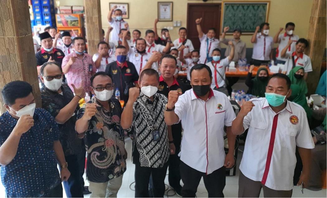 Bertemu Erick Thohir, Tukang Bakso Sampaikan Pesan Begini