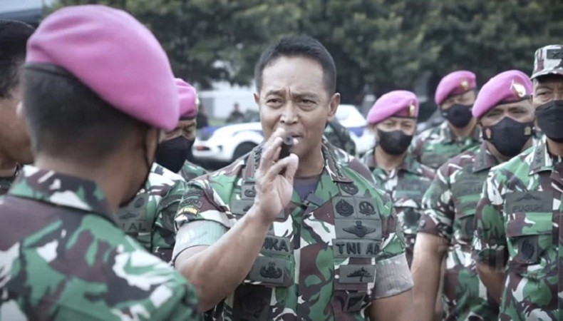 Panglima TNI Andika Kaget Tank Milik Marinir Berusia 61 Tahun : Kalau Mau Usulkan yang Baru Sekalian