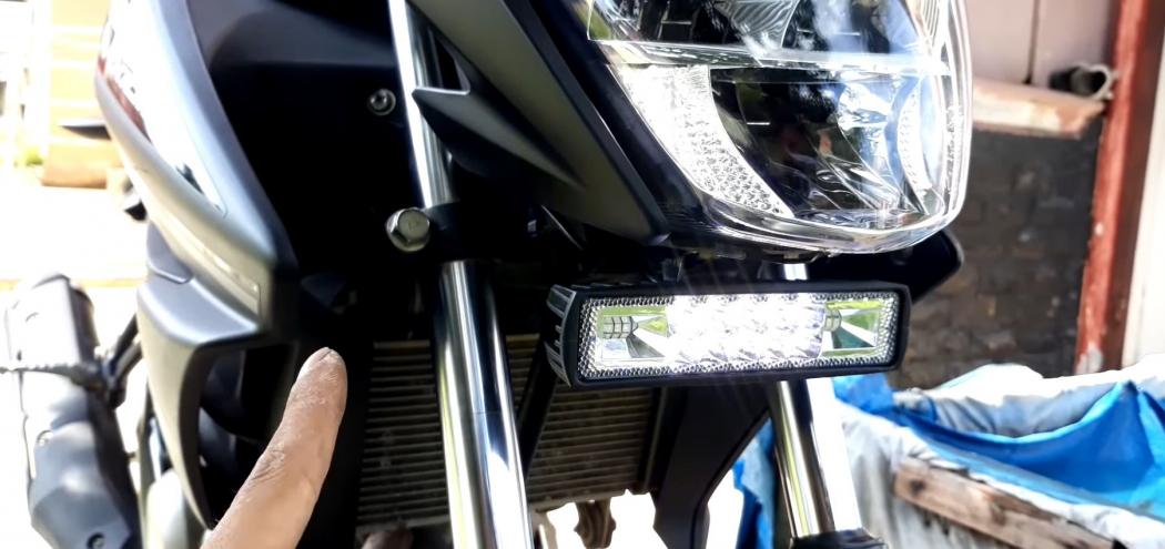 Cara Pasang LED Sorot di Motor dengan Benar, Jangan Sampai Menyilaukan Pengguna Jalan
