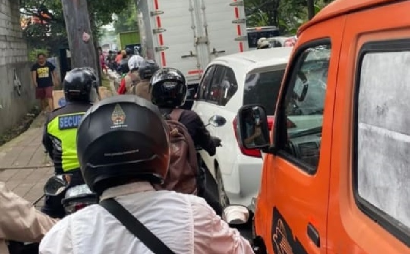 Viral Skema Satu Arah Jalan Daan Mogot Bikin Macet, Ini Kata Dishub Kota Tangerang