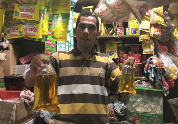Duh! Minyak Goreng Curah Rp11.500 per Liter di Pasar Bekasi Belum Ada