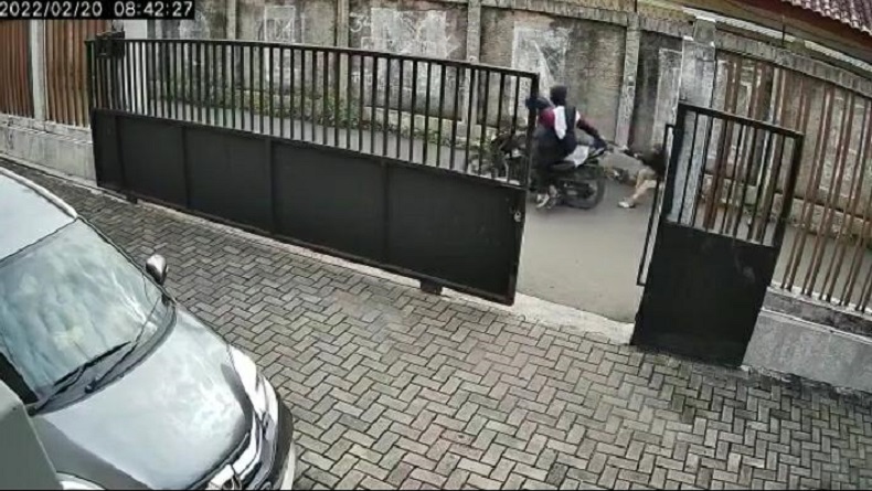 Pemotor Jambret Perempuan di Depok, Korban Terseret karena Pertahankan Tas