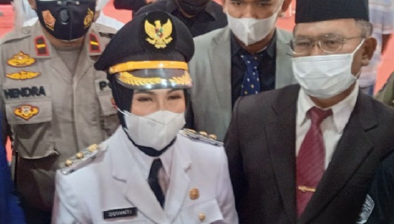Edy Rahmayadi Lantik Susanti jadi Wakil Wali Kota Pematangsiantar