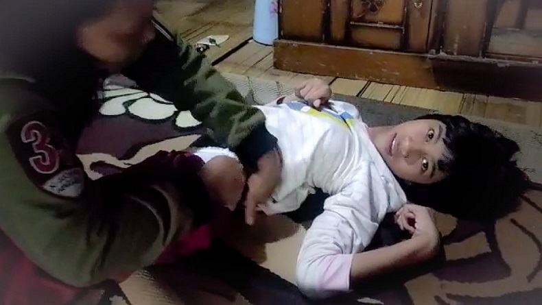 Kisah Pilu Fitri warga Ngamprah KBB, Lumpuh Sejak Usia 2 Bulan, Impikan Punya Kursi Roda