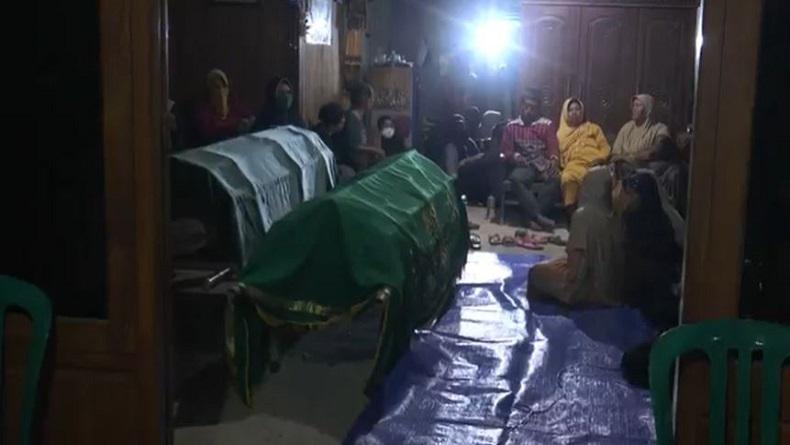 Pasutri di Grobogan Tewas Disambar Petir saat Pulang dari Sawah 