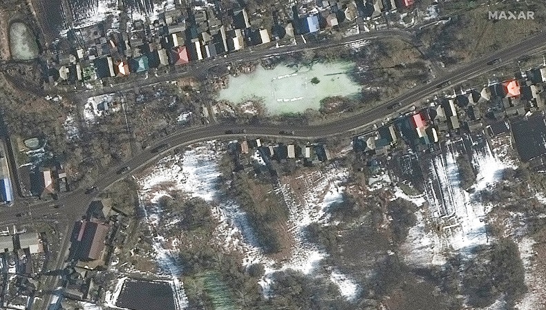 Waduh, Citra Satelit Tunjukkan Militer Rusia Makin Dekati Perbatasan Ukraina