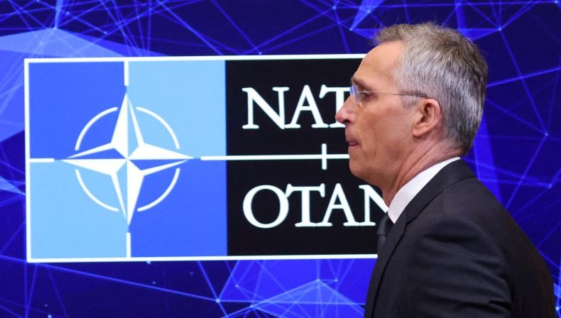 Gawat, NATO Siagakan 100 Pesawat Tempur dan Tambah Pasukan ke Perbatasan Rusia